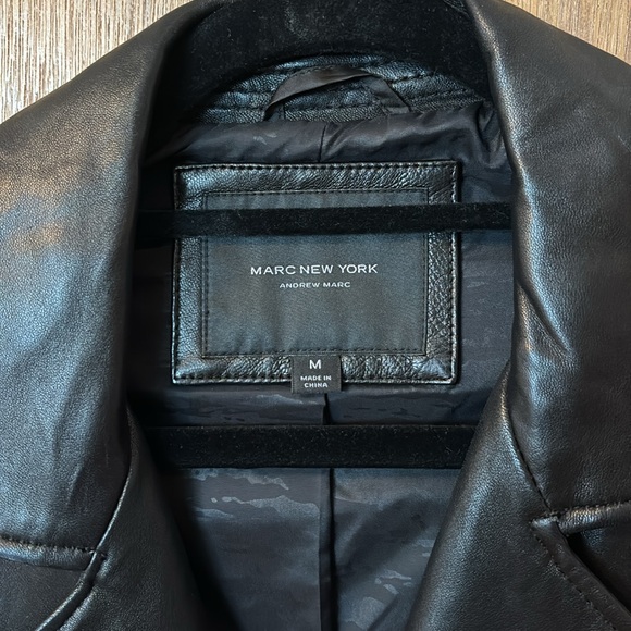 Size M Andrew Marc black leather jacket - Picture 2 of 5